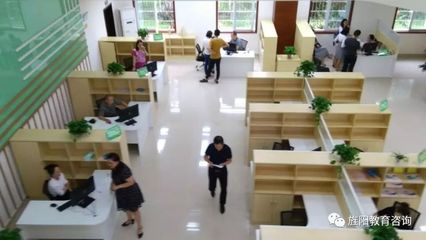 我省旌阳区率先启用首个单设教育便民服务中心，提升教育咨询服务效能